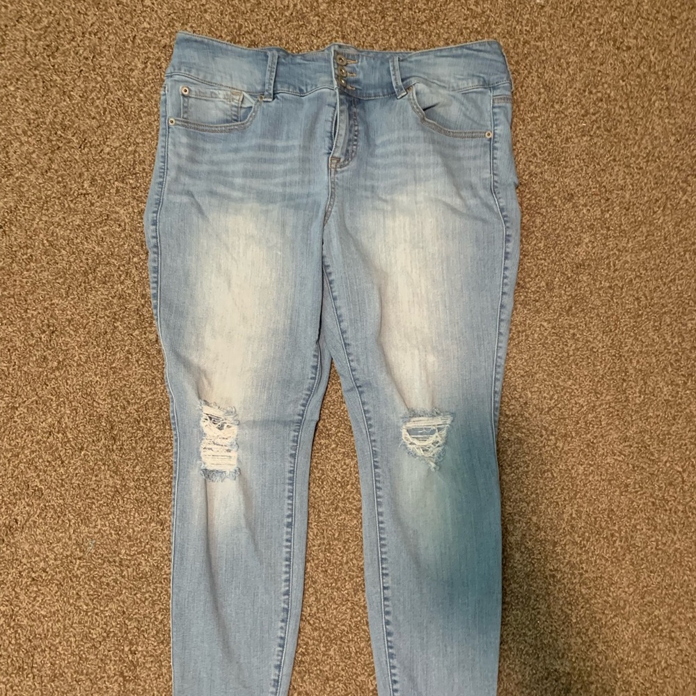 Plus size blue jeans